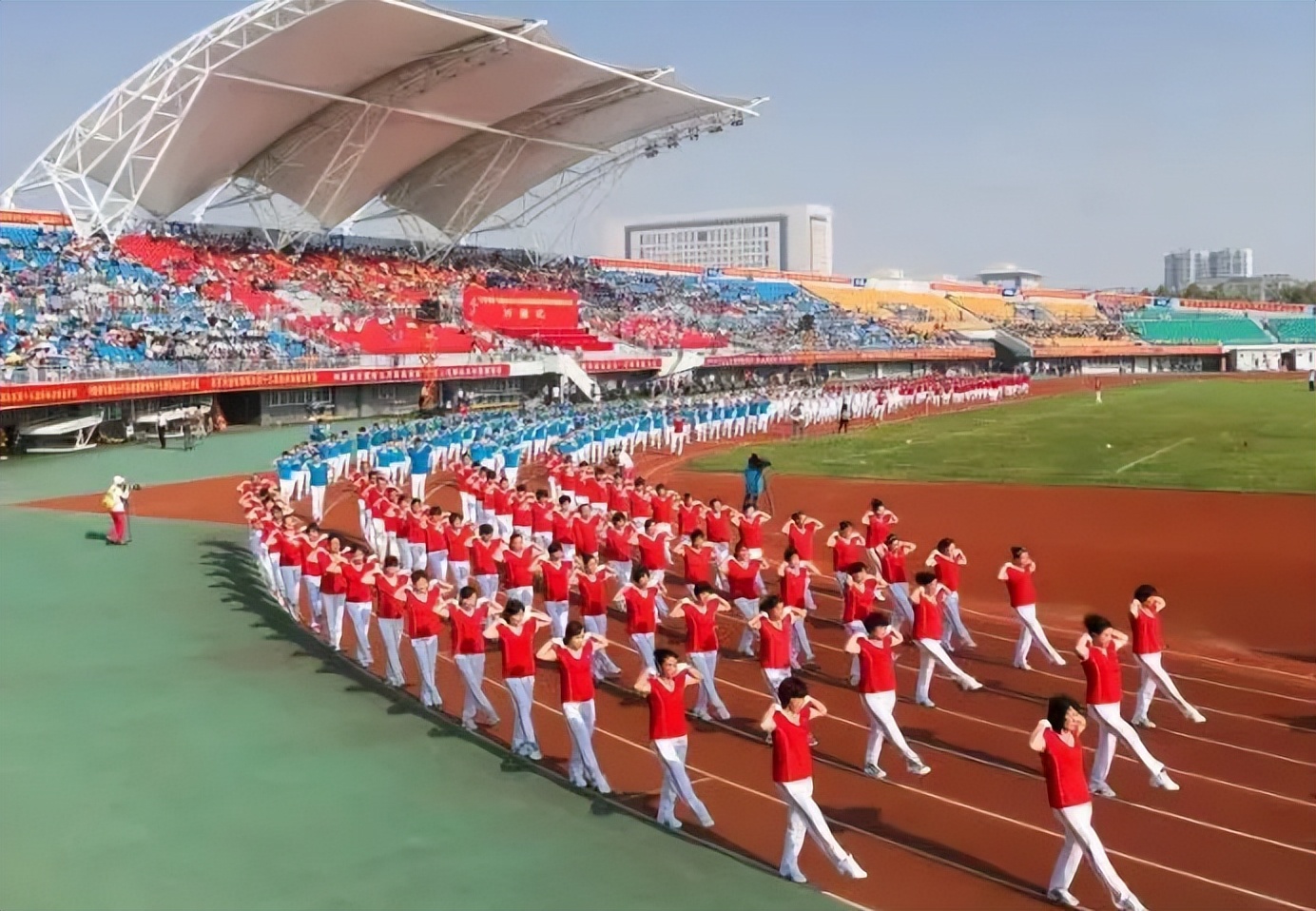 潍坊12处体育场馆免费或低收费开放安博体育(图6)