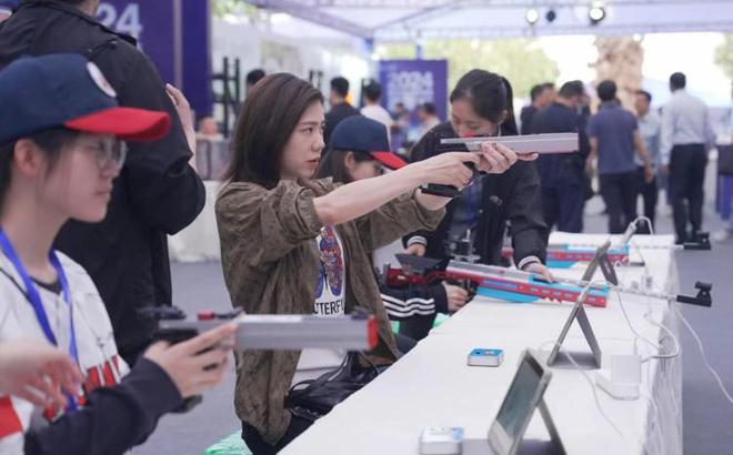 2024重庆体育科技嘉年华来了多个全国“新鲜”场景“魔幻”亮相安博体育(图1)