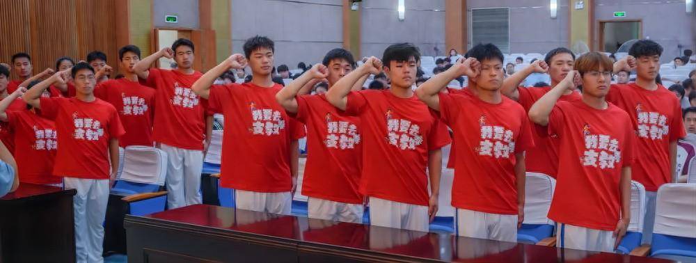 传递体育精神点燃乡村梦想2024“公益体彩快乐操场”河南体育支教安博活动扬帆起航(图1)