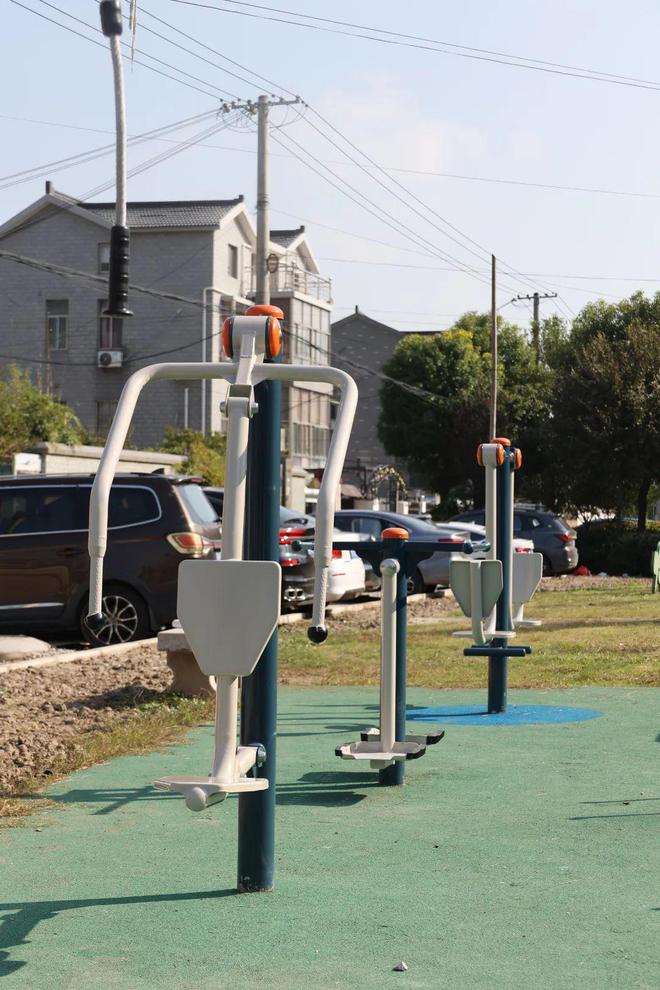 家安博体育门口实现运动自由！华新新增一批健身好去处(图3)