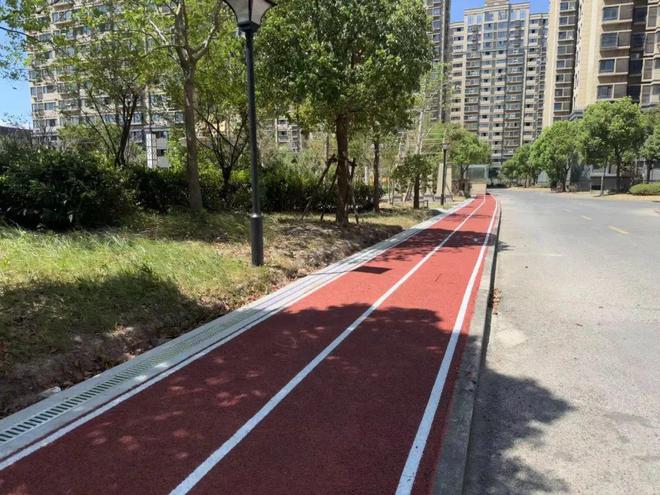 家门口添新活力！四团镇的这些健身器材焕新升级安博体育啦(图4)