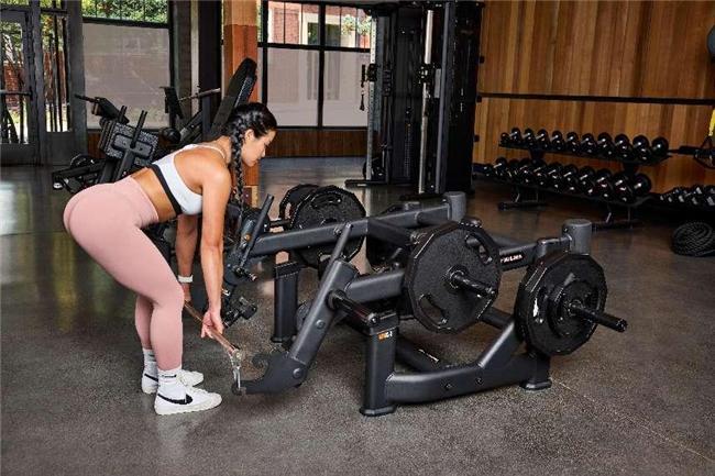 安博体育高端商用健身器材Precor必确多款臀部器材助力科学塑造臀部曲线(图1)