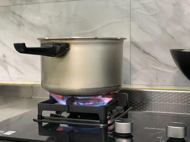 安博体育社区食堂建成使用、重点商业项目开工……泗泾镇2024年实事工程“年终总结”来了→(图3)