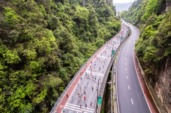 湖南体育面对面丨家门口的运动场、亿元级的赛事经济看湖南如何激活体育新动能安博(图4)