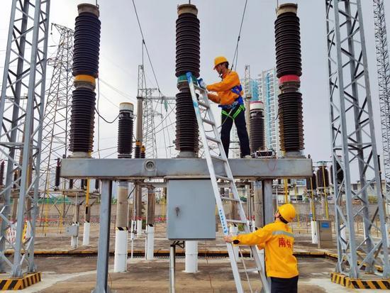 单位组织员工健身有人1年安博体育瘦50斤科学锻炼焕新面貌(图3)
