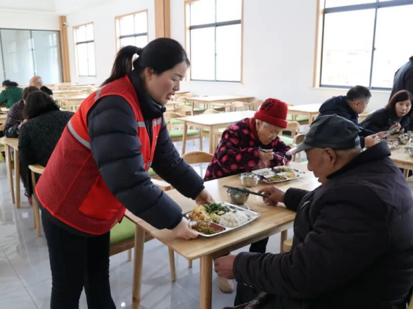 江苏射阳：足不出“圈”邂逅家门口的“小确幸”安博体育(图1)