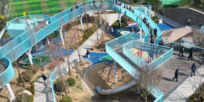 青岛：公园广场社区楼安博体育院“近”享智慧健身乐趣(图3)