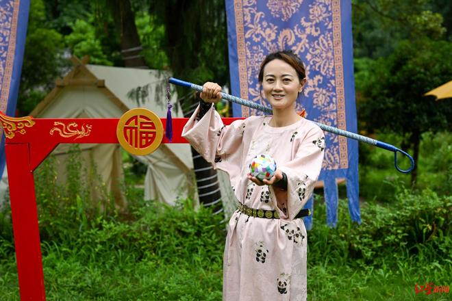 非遗步打球将以展演形安博体育式亮相成都世运会带来球衣、球杆等展品超10种(图1)