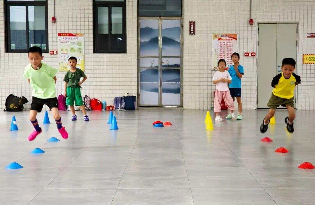 安博体育广州花都135所校园体育设施开放“10分钟健身圈”来了(图1)
