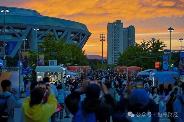 安博体育这个行业年均增速103%北上广深杭都在疯狂赚钱(图4)