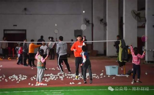 安博体育这个行业年均增速103%北上广深杭都在疯狂赚钱(图2)