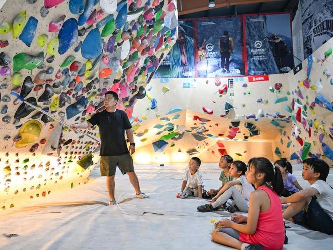 安博体育平台第二时间7万亿的目标将如何激活体育消费潜能？(图11)