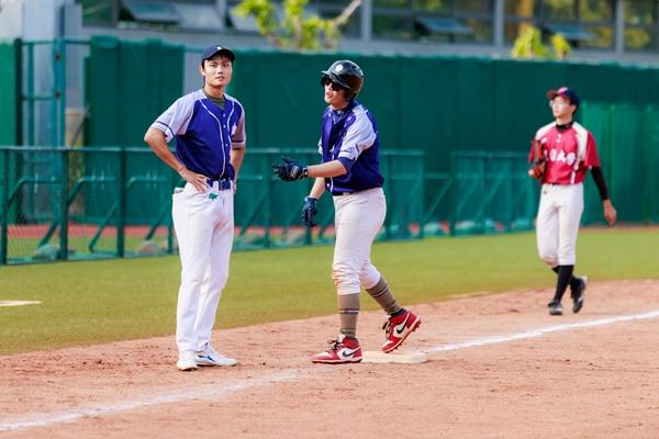 安博体育小小棒垒球挥出新天地(图10)