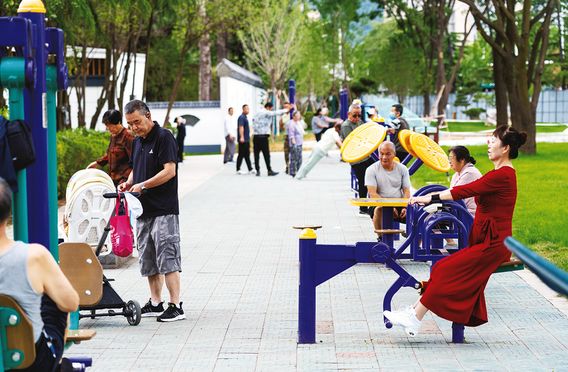 安博体育坦白局：你家小区中了几条？道路坑洼、雨天漏水、墙皮脱落(图5)