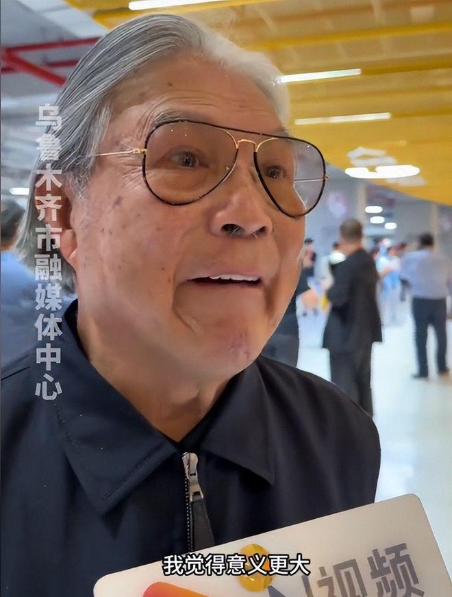 安博体育郭晶晶没想到79岁公公霍震霆又为霍家争光他让豪门圈集体沉默(图19)