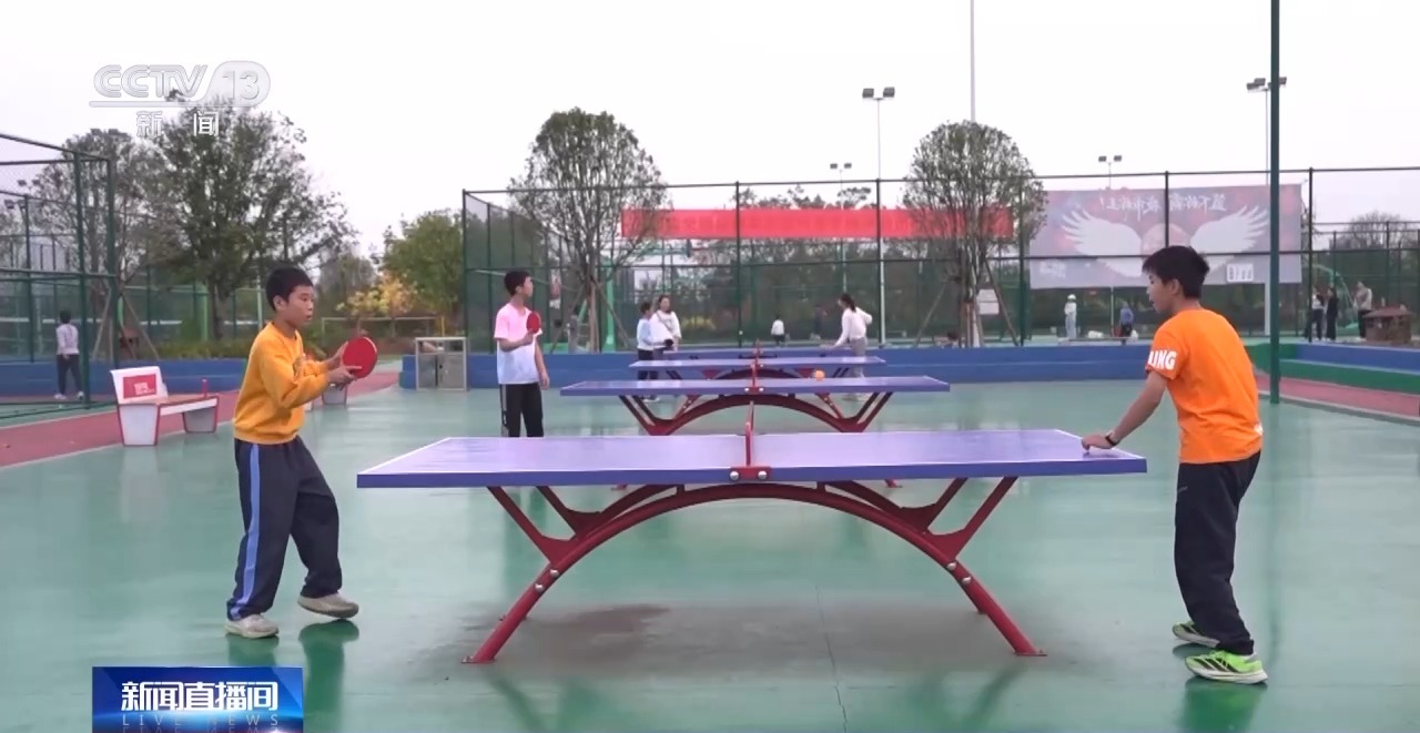 安博体育平台绿茵经济“踢”出大市场小城赛事拉动12亿消费(图4)