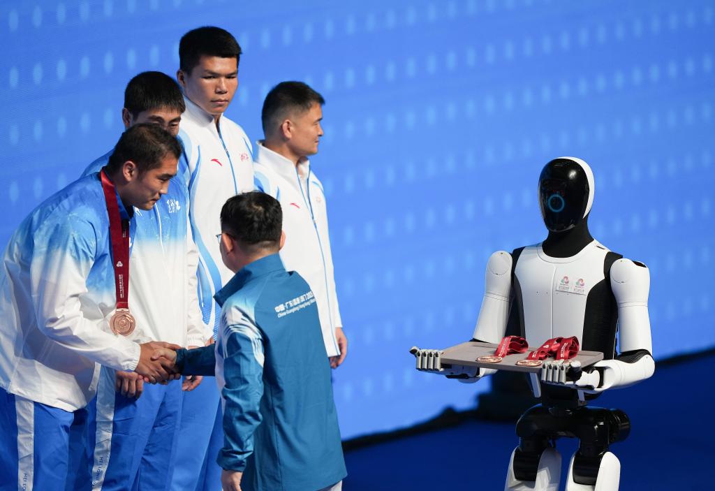 全运会的“机器人总动员”让我们看见未来安博体育平台(图1)