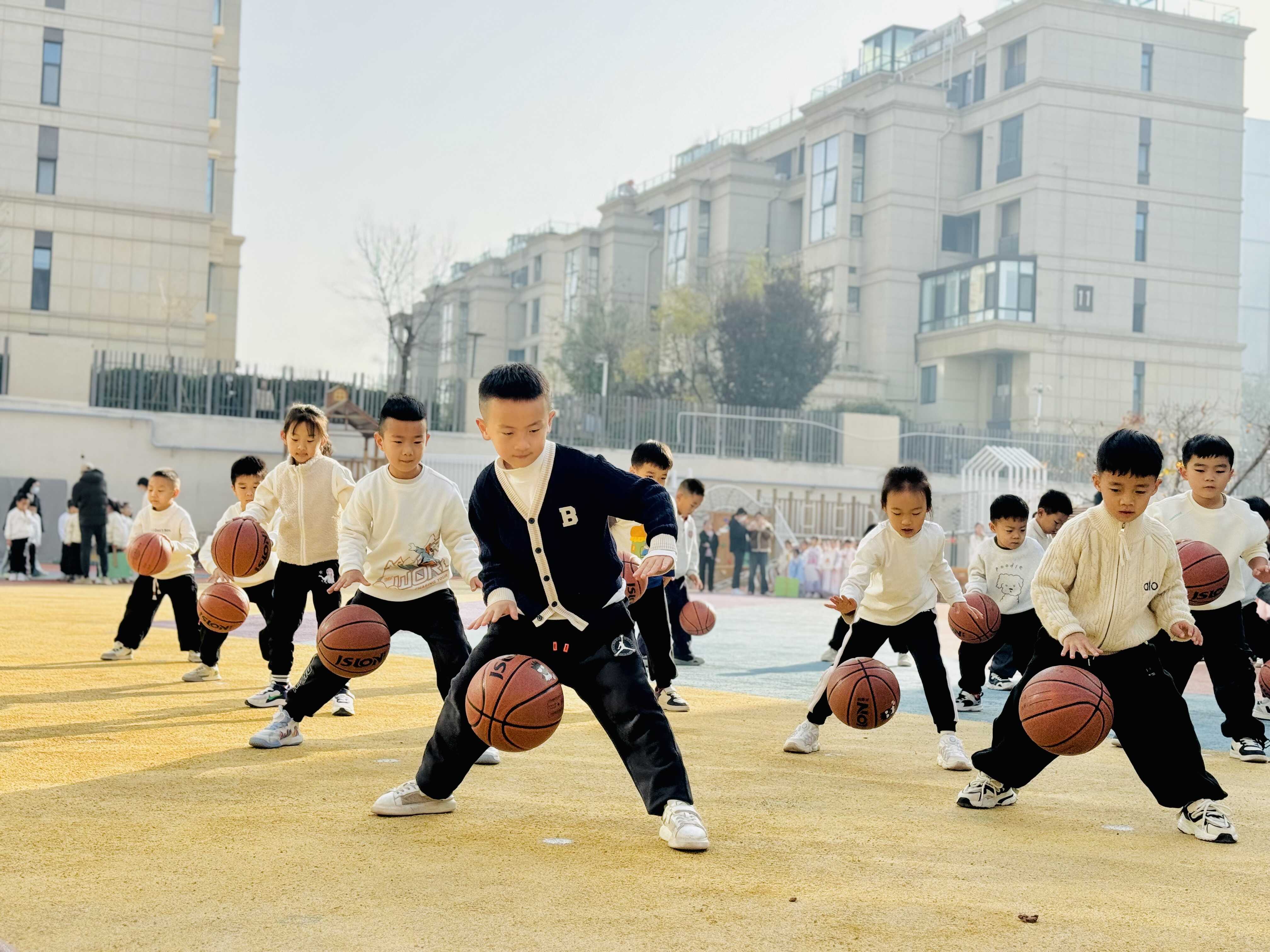 安博体育平台墨城校园11月份活动掠影(图2)