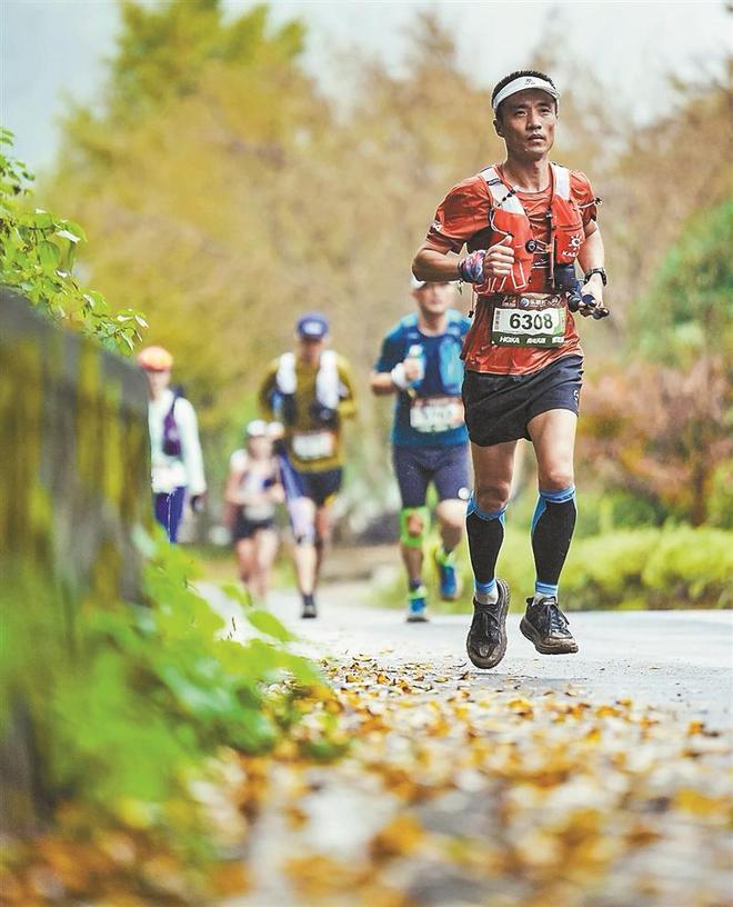 安博体育平台为健康充电!无锡开启体育消费新方式(图1)