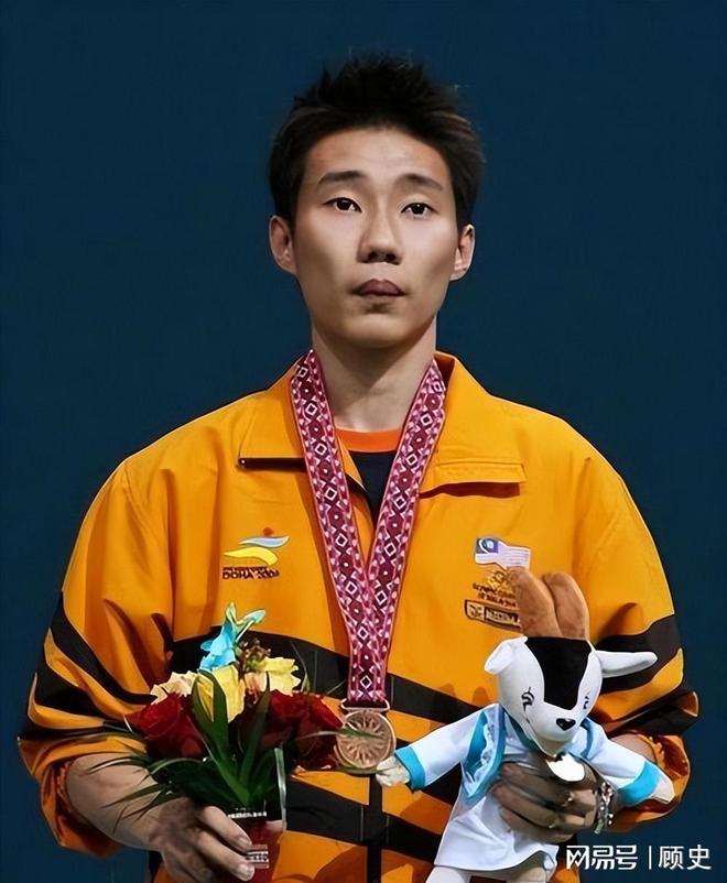 羽安博体育平台坛传奇李宗伟：36岁抗癌成功花重金治疗33次如今家庭美满(图4)