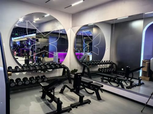 安博体育质疑声和关店潮中国内这家全女健身房2年半开12店创业熊(图5)