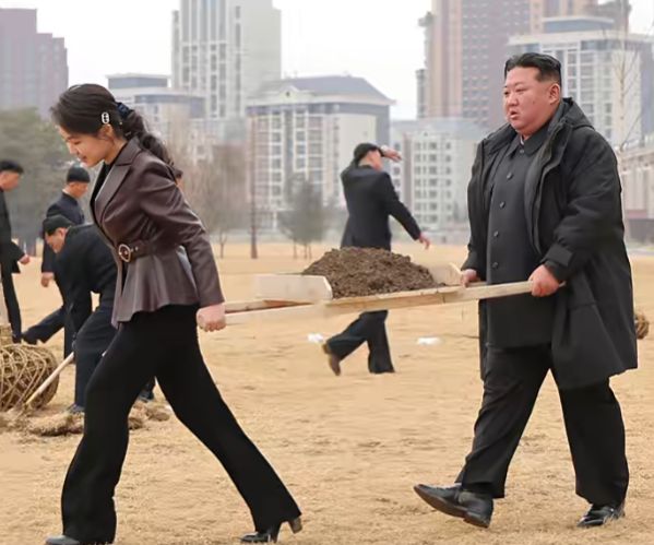 早读局地暴雪！唐山地震！伊朗证实：遇难！美航母火灾！山姆紧急下架！周杰伦凌晨发布安博体育平台！(图9)